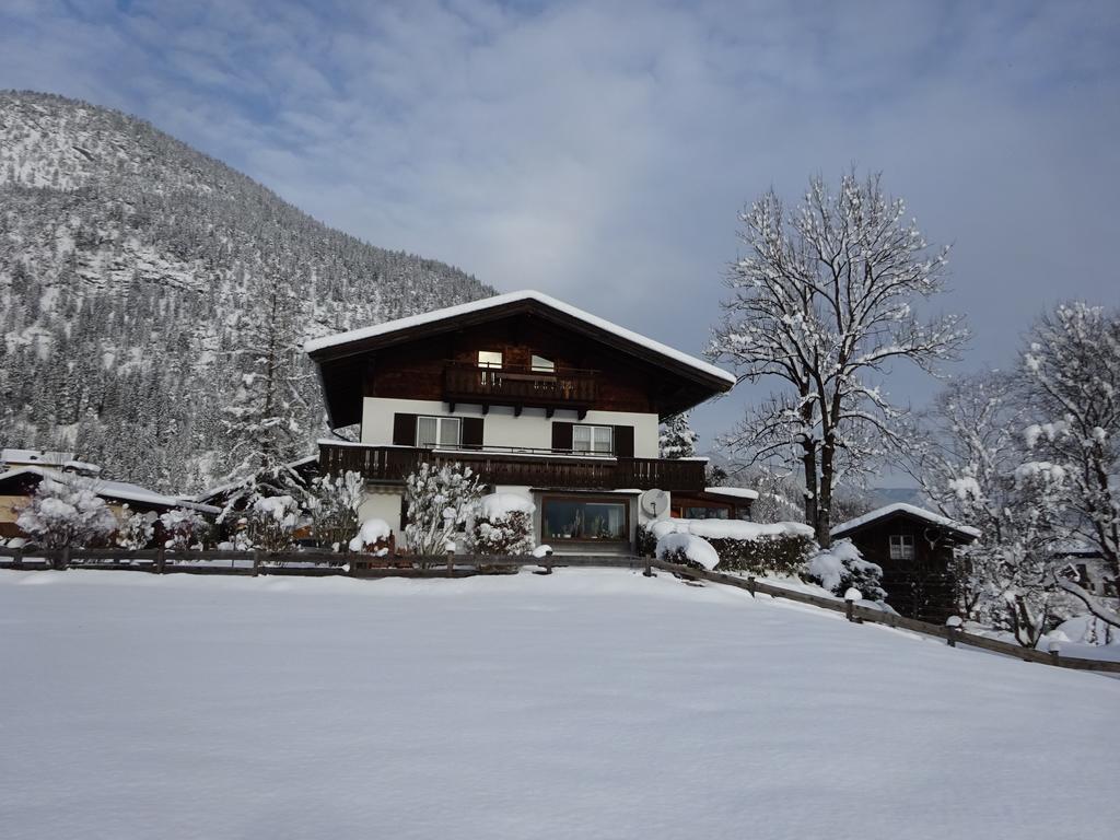 Appartement Weissbacher Lofer Rom bilde